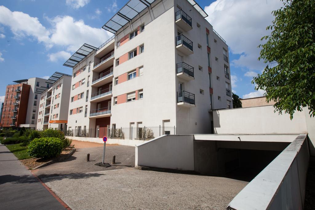 Apparthotel Privilodges Lyon Lumiere Lião Exterior foto
